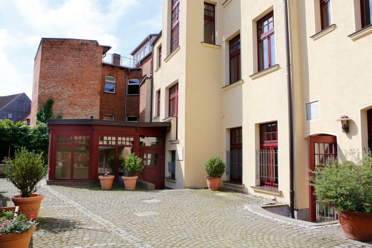 Hotel Reutterhaus Gardelegen Esterno foto